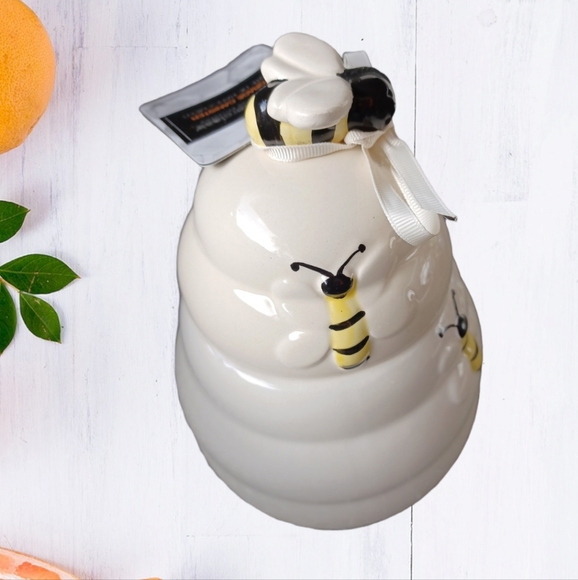 Nwt MC Beehive Bee Storage Canister - Picture 2 of 4